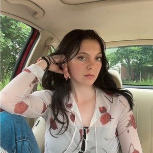 Meet your Posher, Alyssa